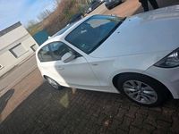 Gebraucht BMW 116 120 PS (88 kW) 2010 Weiß Kleinwagen