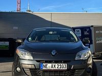 Gebraucht Renault Mégane III 101 PS (74 kW) 2012 Schwarz Limousine