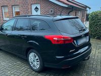 Gebraucht Ford Focus 120 PS (88 kW) 2017 Schwarz Kombi