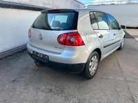 Gebraucht VW Golf V 105 PS (77 kW) 2003 Silber Kleinwagen