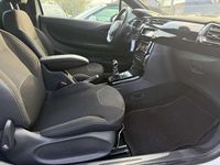 Gebraucht Citroën DS3 So Chic 82 PS (60 kW) 2013 Banquise + schwarz onyx/deckl Kleinwagen
