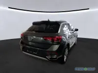 Second-hand VW T-Roc Style 150 CP (110 kW) 2023 Gri SUV