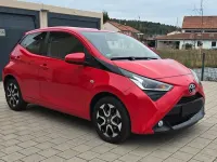 Gebraucht Toyota Aygo Connect Style 72 PS (52 kW) 2018 Rot Kleinwagen