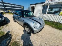 Usado Mini ONE 90 HP (66 kW) 2003 Prateado Citadino