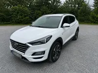 Gebraucht Hyundai Tucson 136 PS (100 kW) 2020 Weiß SUV