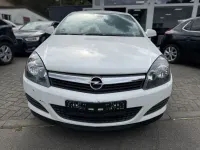 Gebraucht Opel Astra GTC Edition 90 PS (66 kW) 2010 Weiß