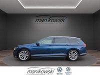 Gebraucht VW Passat R-line 200 PS (147 kW) 2023 Blau Kombi