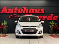 Gebraucht Hyundai i10 Edition 67 PS (49 kW) 2014 Weiß Kleinwagen