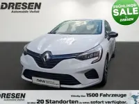 Gebraucht Renault Clio V Equilibre 67 PS (49 kW) 2023 Weiß Limousine