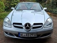 Second-hand Mercedes SLK200 163 CP (119 kW) 2006 Argintiu Cabrio