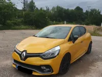 Gebraucht Renault Clio IV Trophy 220 PS (161 kW) 2018 Gelb Kleinwagen