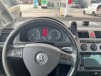 Gebraucht VW Touran 140 PS (102 kW) 2005 Schwarz Van / Kleinbus