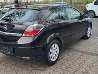 Gebraucht Opel Astra 140 PS (102 kW) 2006 Schwarz Kleinwagen