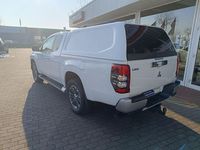 Gebraucht Mitsubishi L200 Plus 150 PS (110 kW) 2022 Weiß Abholung