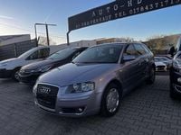 Gebraucht Audi A3 Attraction 105 PS (77 kW) 2005 Akoyasilber metallic Kleinwagen