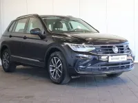 Gebraucht VW Tiguan Life 150 PS (110 kW) 2022 Schwarz SUV