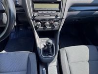 Gebraucht VW Golf VI 122 PS (89 kW) 2010 Grau Kleinwagen