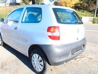 Second-hand VW Fox Basis 75 CP (55 kW) 2006 Argintiu Hatchback