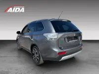 Gebraucht Mitsubishi Outlander Intense 150 PS (110 kW) 2014 Grau SUV
