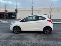 Gebraucht Ford Ka 69 PS (50 kW) 2013 Weiß Kleinwagen