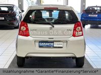 Gebraucht Suzuki Alto 68 PS (50 kW) 2012 Silber Kleinwagen