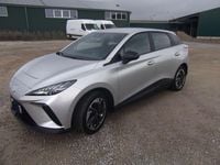Gebraucht MG MG4 EV 125 kW (170 PS) 2023 Silber Kleinwagen
