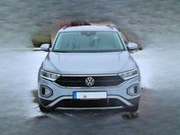 Gebraucht VW T-Roc Move 150 PS (110 kW) 2024 Grau SUV