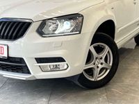 gebraucht Skoda Yeti Drive 4x4 AUTOMATIK+BI-XENON+PDC+AHK