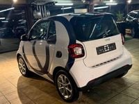 Gebraucht Smart ForTwo Coupé 71 PS (52 kW) 2016 Weiß Coupé