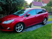 Gebraucht Ford Focus 165 PS (121 kW) 2013 Rot Kombi