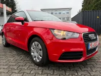 Gebraucht Audi A1 Attraction 86 PS (63 kW) 2011 Rot Kleinwagen