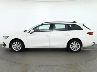 Używany Seat Leon 150 KM (110 kW) 2021 Biały