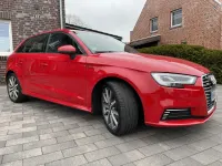 Używany Audi e-tron S-Line 204 KM (150 kW) 2020 Czerwony SUV