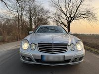 Gebraucht Mercedes E280 Avantgarde 190 PS (139 kW) 2008 Silber Kombi