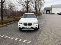 Gebraucht BMW X1 Sport Line 143 PS (105 kW) 2013 Weiß SUV