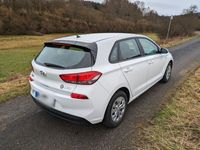 gebraucht Hyundai i30 1.4 Pure *KLIMA*TEMPO* 8xReifen Limousine