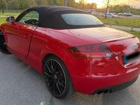 Gebraucht Audi TT 198 PS (145 kW) 2007 Rot Coupé