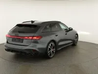 Neu Audi S5 Ambiente 367 PS (269 kW) 2026 Daytonagrau perleffekt Kombi