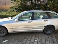 Gebraucht Mercedes C180 Classic 143 PS (105 kW) 2003 Silber Limousine