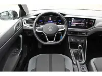 Gebraucht VW Polo Style 95 PS (69 kW) 2023 Deep black perleffekt (metallic) Kleinwagen