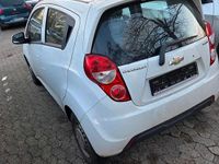 Gebraucht Chevrolet Spark LS 68 PS (50 kW) 2013 Weiß Kleinwagen