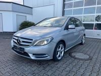 Gebraucht Mercedes B180 109 PS (80 kW) 2014 Silber Van / Kleinbus