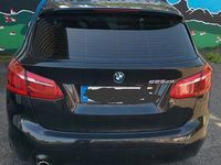 Gebraucht BMW 225 Active Tourer iPerformance 224 PS (164 kW) 2018 Schwarz Van / Kleinbus