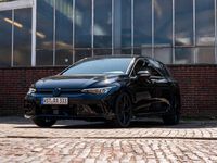 Gebraucht VW Golf VIII Black Edition 333 PS (244 kW) 2025 Schwarz Limousine