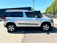 Gebraucht Skoda Yeti Ambition 140 PS (102 kW) 2014 Silber SUV