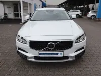 Gebraucht Volvo V90 CC Pro 190 PS (139 kW) 2020 Crystal white Kombi