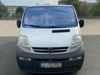 Gebraucht Opel Vivaro 101 PS (74 kW) 2006 Silber Van / Kleinbus