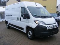 Gebraucht Fiat Ducato 140 PS (102 kW) 2024 Weiß Van