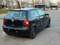 Gebraucht VW Polo 75 PS (55 kW) 2003 Schwarz Kleinwagen