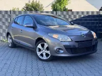 Używany Renault Mégane 131 KM (96 kW) 2010 Szary Sedan/Limuzyna